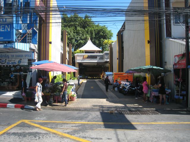 Attached Image: IMG_2072.jpg