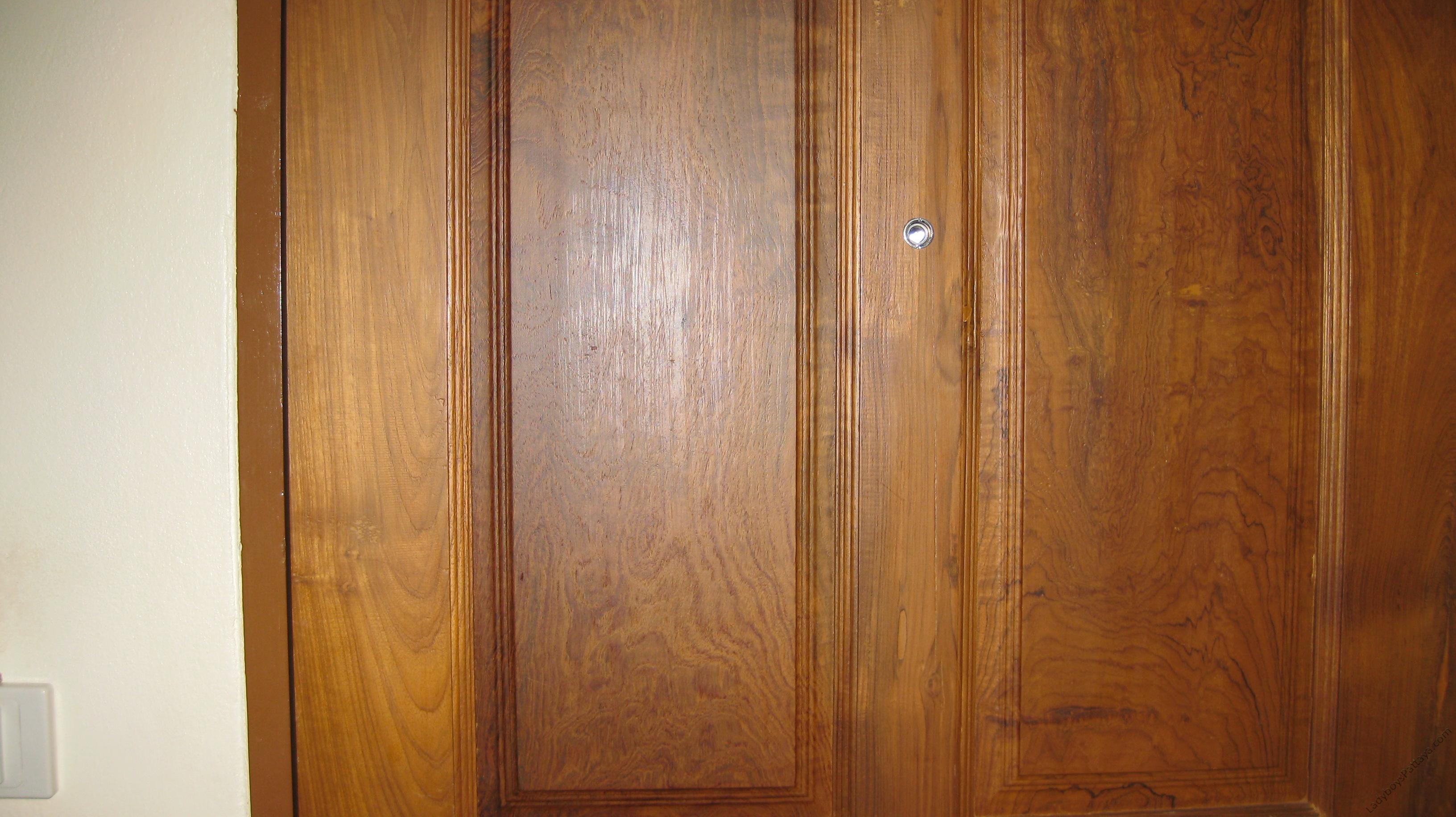 Attached Image: May 2011 Thai 008.JPG