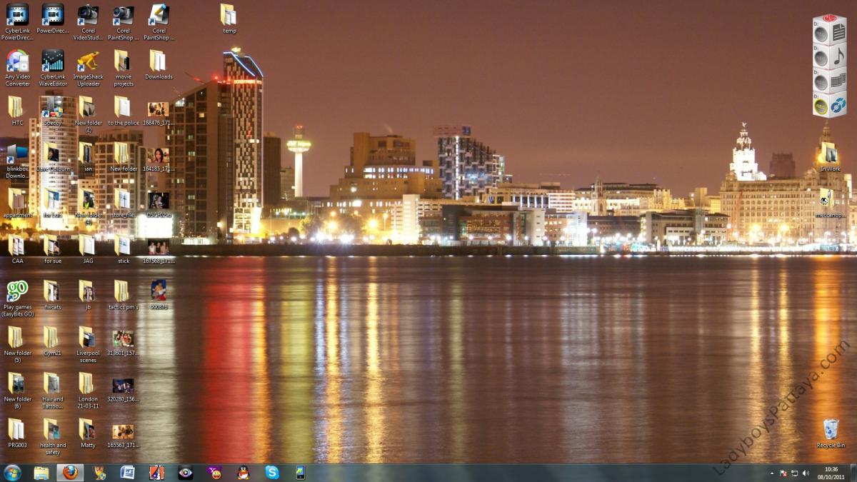 Attached Image: descktop.jpg